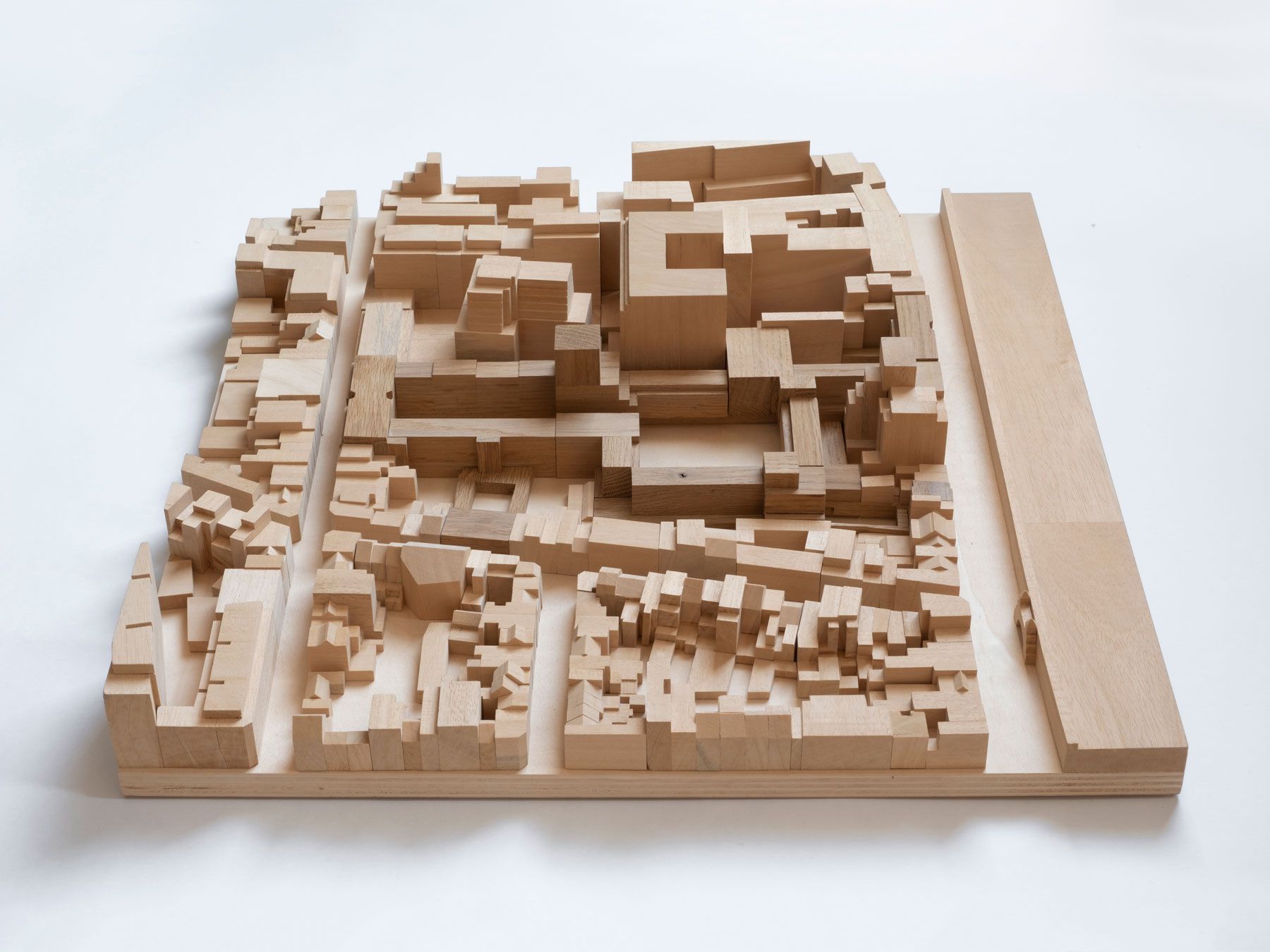 Jan-Konings-Introverted-Expansion-Model